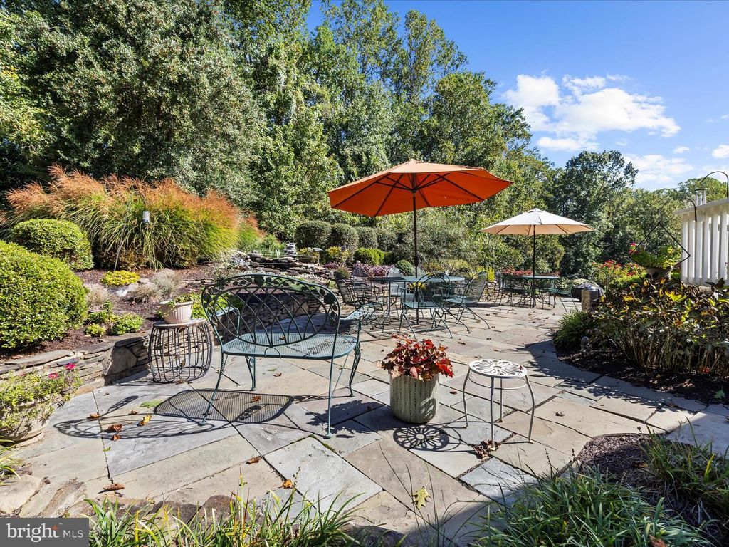 Image 39 of property listing at 114 JORDAN TAYLOR LN, Harwood, MD 20776
