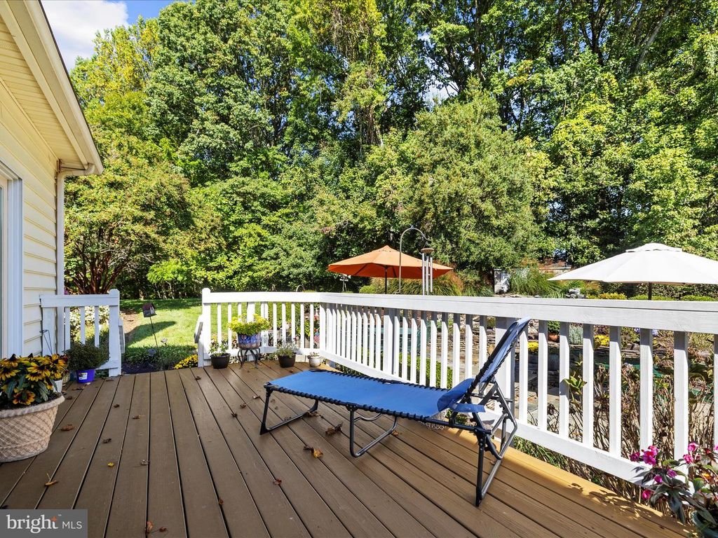 Image 48 of property listing at 114 JORDAN TAYLOR LN, Harwood, MD 20776