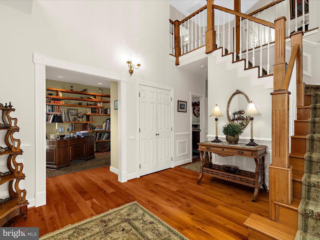 Image 5 of property listing at 114 JORDAN TAYLOR LN, Harwood, MD 20776