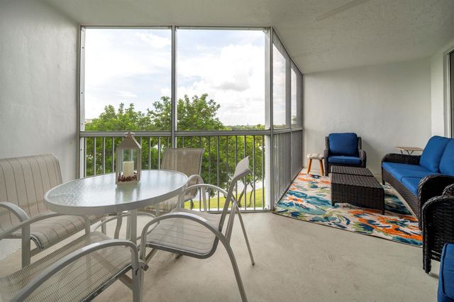 3090 N Course Drive 508, Pompano Beach, FL 33069