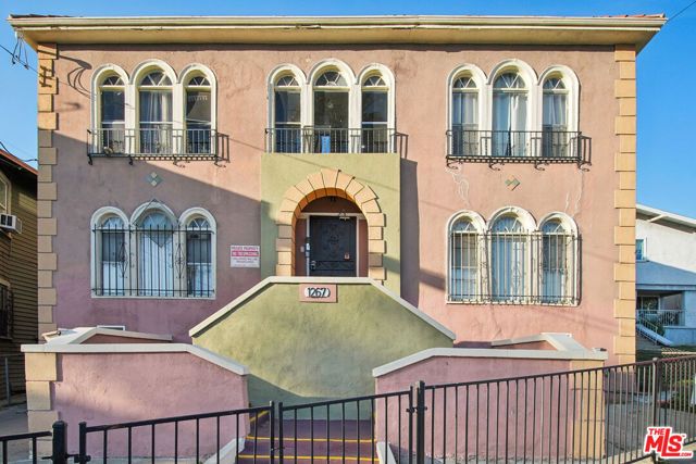 1267 Vin Scully Avenue 9, Los Angeles, CA 90026
