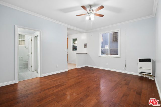 1267 Vin Scully Avenue 9, Los Angeles, CA 90026