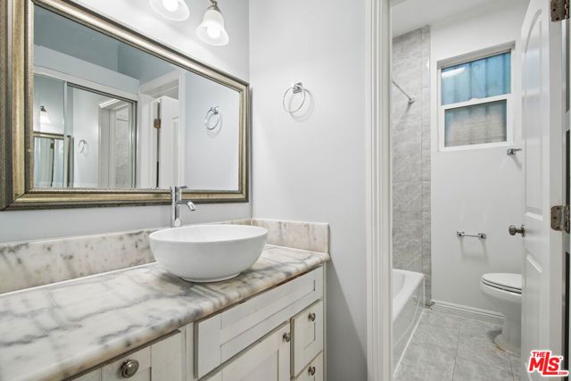 1267 Vin Scully Avenue 9, Los Angeles, CA 90026