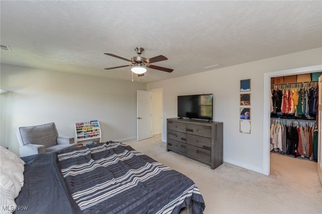 260 Stone Ridge Way, Berea, OH 44017