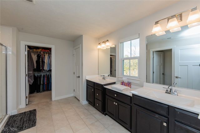 260 Stone Ridge Way, Berea, OH 44017