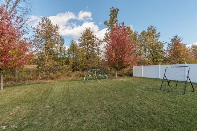 260 Stone Ridge Way, Berea, OH 44017