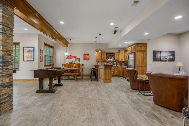 16332 LARSEN Street, Overland Park, KS 66221