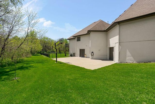 16332 LARSEN Street, Overland Park, KS 66221