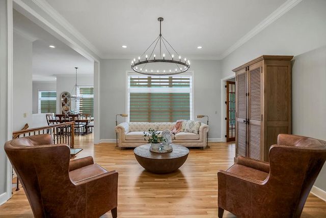 16332 LARSEN Street, Overland Park, KS 66221