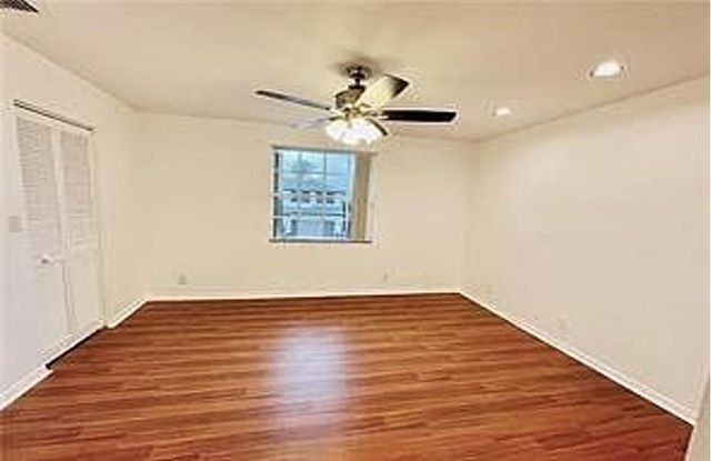 11041 Harbour Springs Cir, Boca Raton, FL 33428