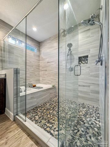 1469 Sanibel Ln, Gulf Breeze, FL 32563