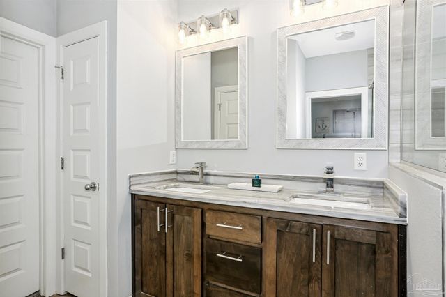 1469 Sanibel Ln, Gulf Breeze, FL 32563