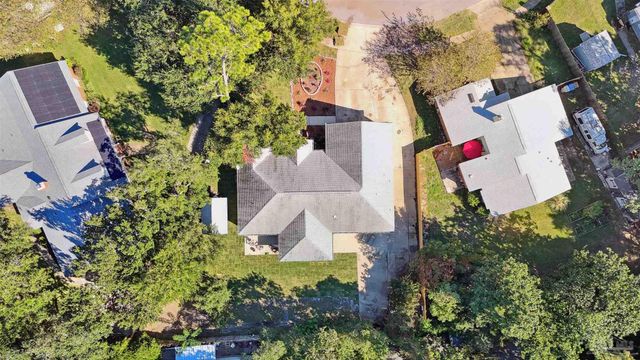 1469 Sanibel Ln, Gulf Breeze, FL 32563