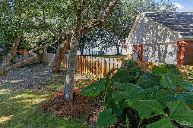 1469 Sanibel Ln, Gulf Breeze, FL 32563