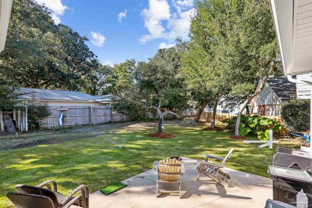 1469 Sanibel Ln, Gulf Breeze, FL 32563