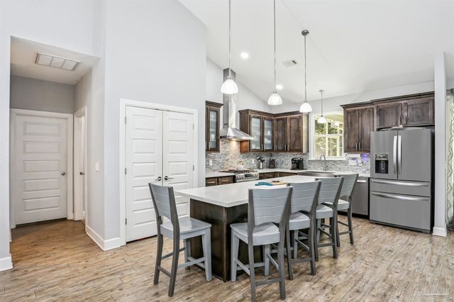 1469 Sanibel Ln, Gulf Breeze, FL 32563