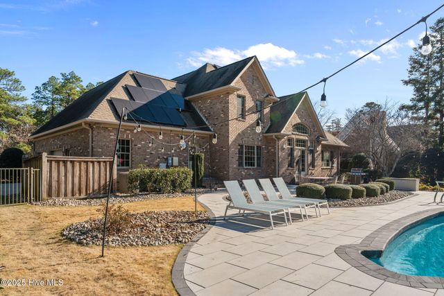 35 Glen Meadow Court, Pinehurst, NC 28374