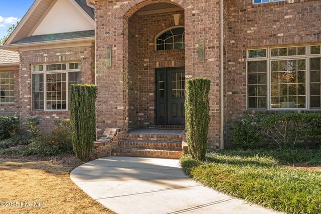 35 Glen Meadow Court, Pinehurst, NC 28374