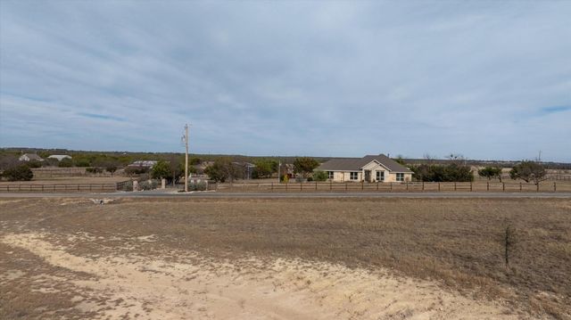 175 Private Road 2657, Walnut Springs, TX 76690