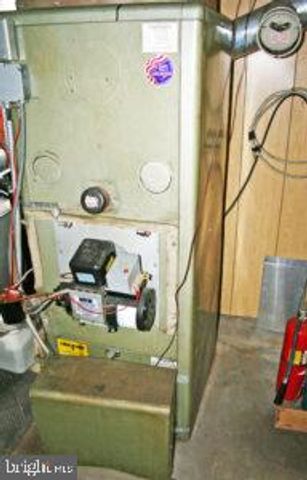 2101 S FORGE RD, Palmyra, PA 17078