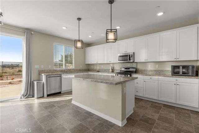 1032 Marigold Court, Calimesa, CA 92320