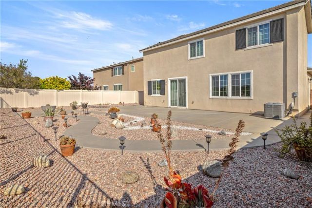 1032 Marigold Court, Calimesa, CA 92320
