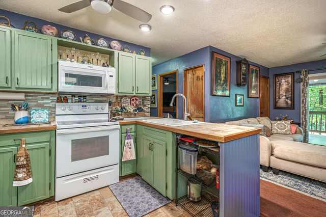 122 Hidden Valley Road, Murphy, NC 28906