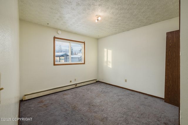 8510 Hidden View Court, Anchorage, AK 99504