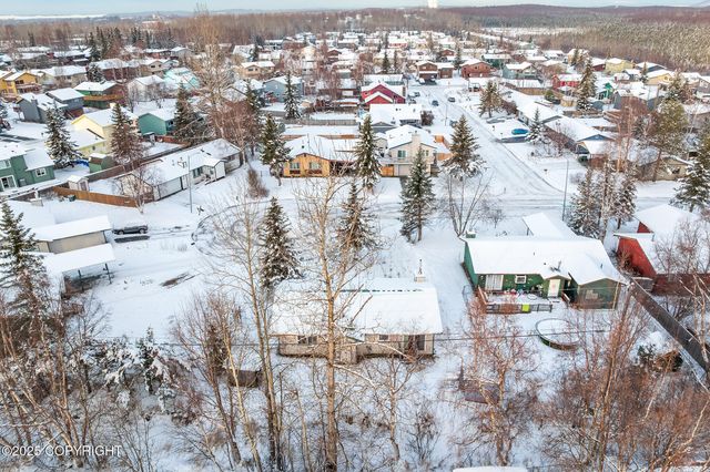 8510 Hidden View Court, Anchorage, AK 99504