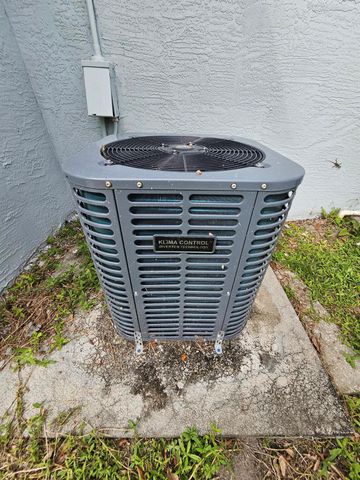 7860 NE 16th Street, Okeechobee, FL 34974