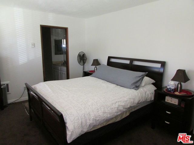 1127 12th Street 301, Santa Monica, CA 90403