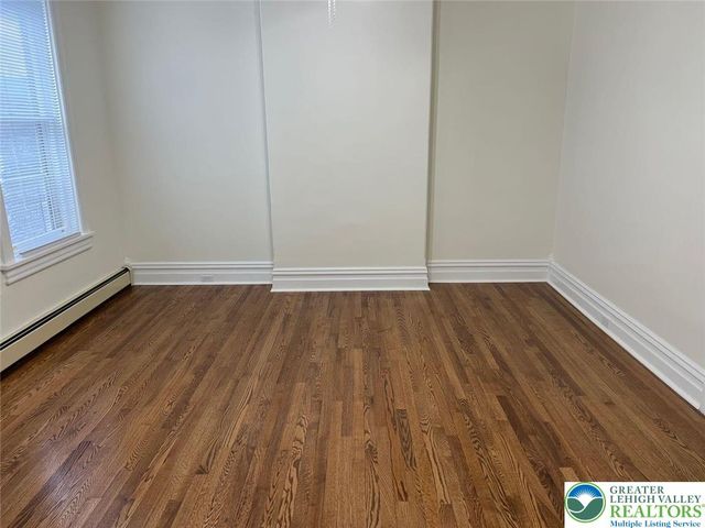 531 Linden Street 2, Bethlehem City, PA 18018