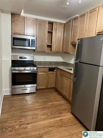 531 Linden Street 2, Bethlehem City, PA 18018