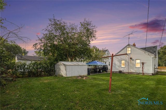 710 N Byrne Road, Toledo, OH 43607