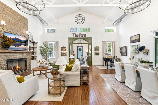 565 Gap Creek Road, Elizabethton, TN 37643