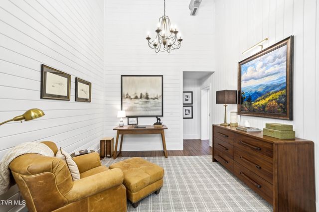 565 Gap Creek Road, Elizabethton, TN 37643