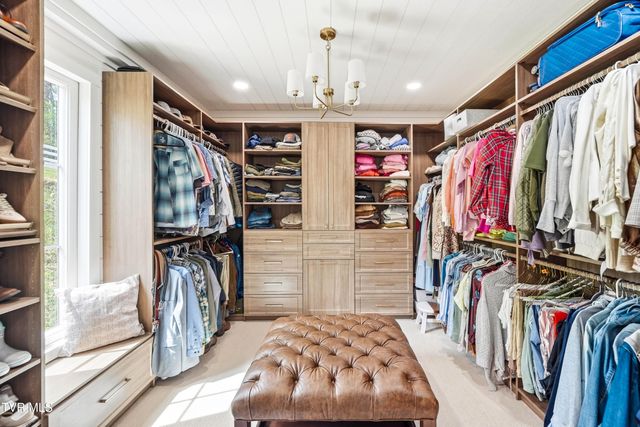 565 Gap Creek Road, Elizabethton, TN 37643