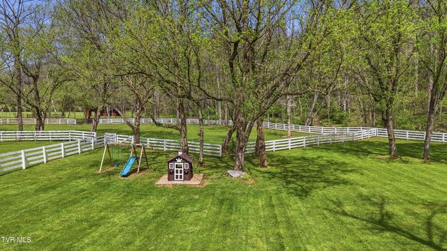 565 Gap Creek Road, Elizabethton, TN 37643