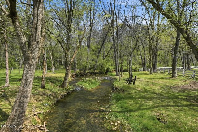 565 Gap Creek Road, Elizabethton, TN 37643