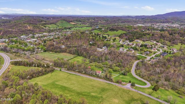 565 Gap Creek Road, Elizabethton, TN 37643