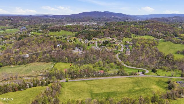 565 Gap Creek Road, Elizabethton, TN 37643