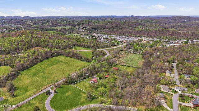 565 Gap Creek Road, Elizabethton, TN 37643