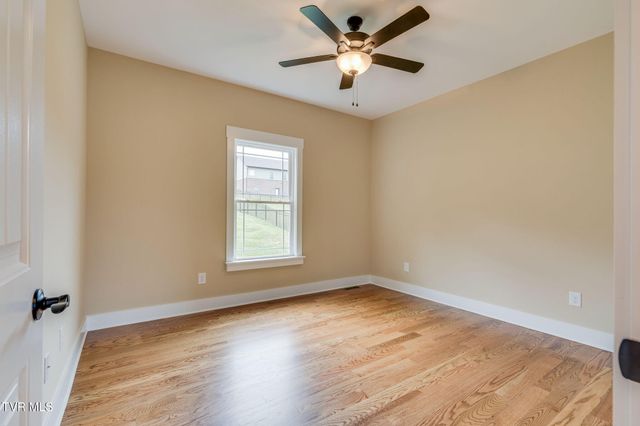 920 Daybreak Crest, Jonesborough, TN 37659