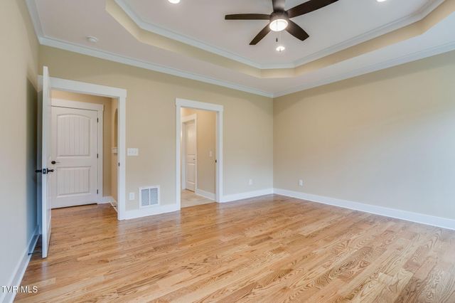 920 Daybreak Crest, Jonesborough, TN 37659