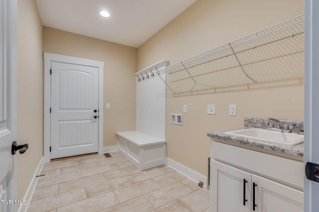 920 Daybreak Crest, Jonesborough, TN 37659