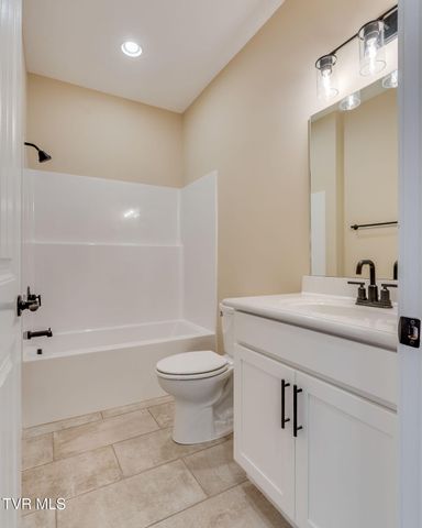 920 Daybreak Crest, Jonesborough, TN 37659