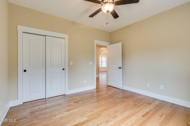 920 Daybreak Crest, Jonesborough, TN 37659