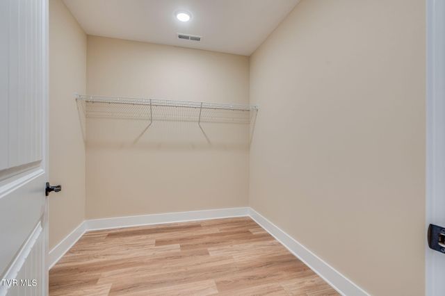 920 Daybreak Crest, Jonesborough, TN 37659