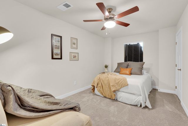 31 Moss Hollow Way, Simpsonville, SC 29680