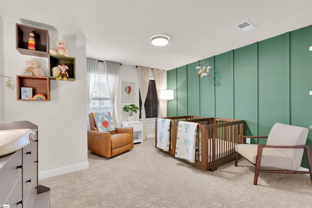 31 Moss Hollow Way, Simpsonville, SC 29680